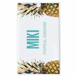 パイナップルの写真デザインと名前ロゴ入りキーホルダーをオリジナルでプリント アウトドア・レジャーのテンプレート