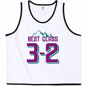 山のデザインが映えるクラスロゴがおしゃれなクラスTシャツビブスをオリジナルでプリント クラスTシャツのテンプレート