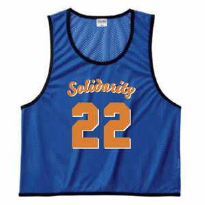 手書きロゴがおしゃれなクラスTシャツビブスをオリジナルでプリント クラスTシャツのテンプレート