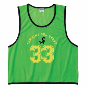 リスのデザイン入りクラスロゴが映えるクラスTシャツビブスをオリジナルでプリント クラスTシャツのテンプレート