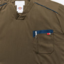 内側にペン差し付きの2重構造ポケット