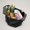 2Lペットボトルも十分に入る大容量サイズ