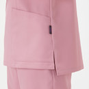 両サイドにはスリットが入っています