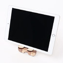 タブレットも置けるサイズ