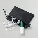 イヤホンやリップなど小物入れにピッタリなサイズ