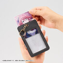 前面の窓部分はクリア素材です