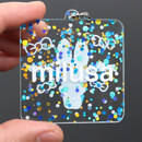 両面に異なるデザインをプリントした場合、反対側のデザインが見えます