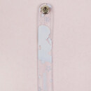 デザインがある箇所に必ず白いインクを背景として使用します