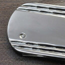 さりげなくキュービックジルコニアがあしらわれた、高級感のあるダブルラインのデザイン