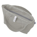 外袋にはファスナー付で、移動時にも安心です