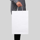 A3サイズのファイル・カタログや衣類なども入れられる大きめサイズです