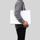 A3サイズのファイル・カタログや衣類なども入れられる大きめサイズです