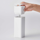 蓋が外れるので詰め替えもらくらくです