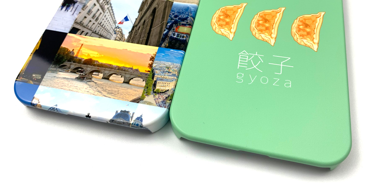 軽いのにスマホをしっかり保護！光沢感のあるグロスタイプ