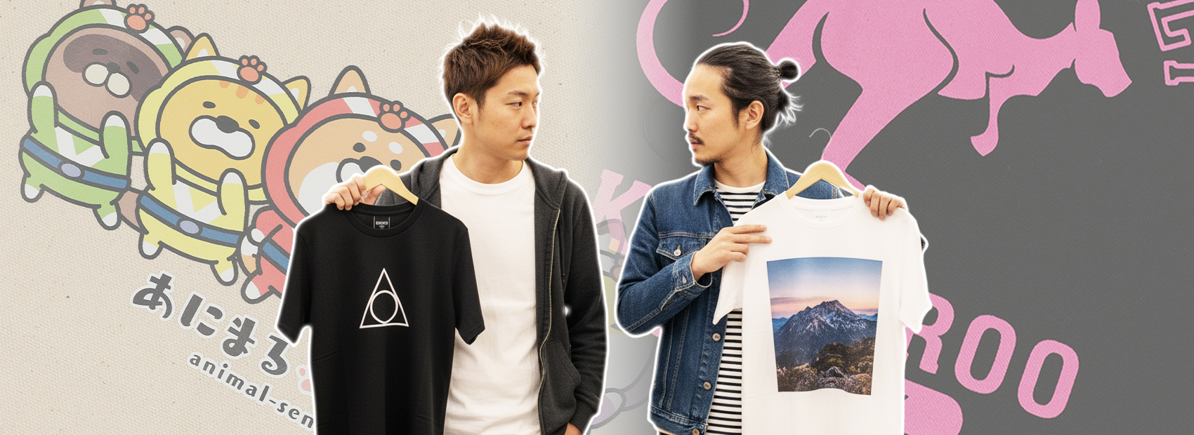 Tシャツを持ちながら迷っている男性