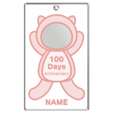 ピンクのクマさん着ぐるみフレームの写真キーホルダーをオリジナルでプリント　お食い初めのテンプレート　名刺型キーホルダー（クリア）の無料デザインテンプレート