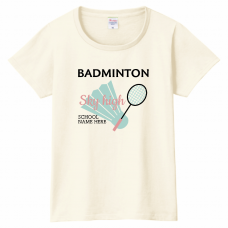 【無料テンプレート】ガーリーな色合いのラケット＆シャトルのバドミントン部活Tシャツ