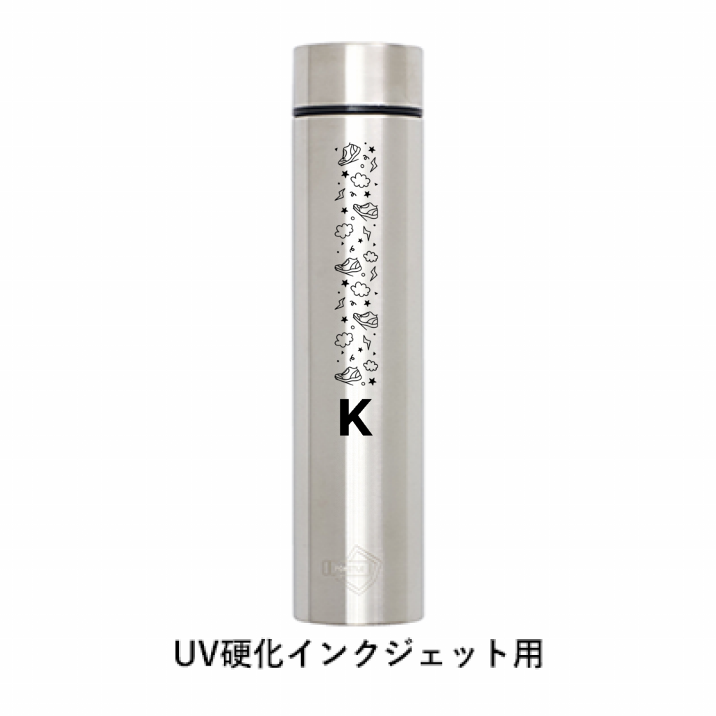 ロフプリ ポケトルボトル 6 スニーカーのイラストがかわいいイニシャル入りポケトルボトル 6をオリジナルでプリント 趣味 ハンドメイドのテンプレート作例詳細 オリジナルプリント
