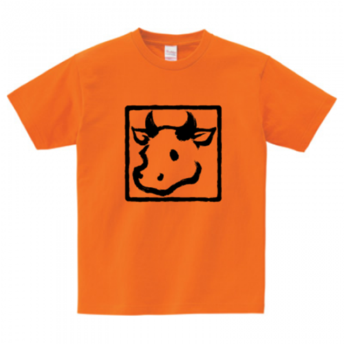 牛イラストのプリントTシャツ