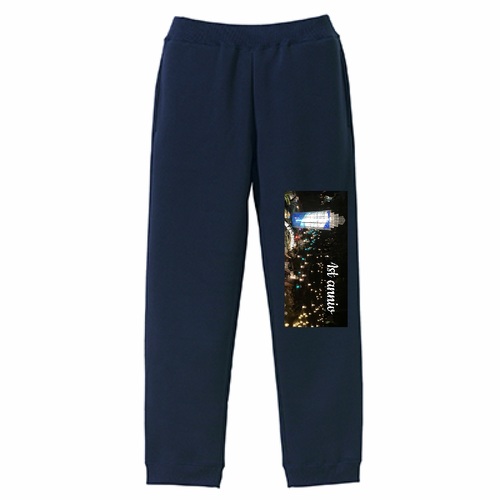 1周年の思い出を形に！夜景写真が印象的な写真入りスウェット