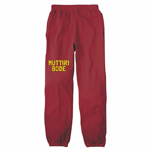 深みのある赤に黄色がマッチ！個性が光るオリジナルスウェット