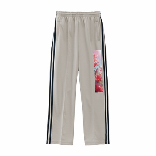 幻想的な彼岸花が映える！日常を彩るアートなオリジナルパンツ