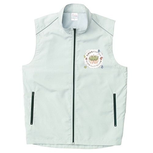 色鉛筆画風のイラストがかわいいオリジナルベスト